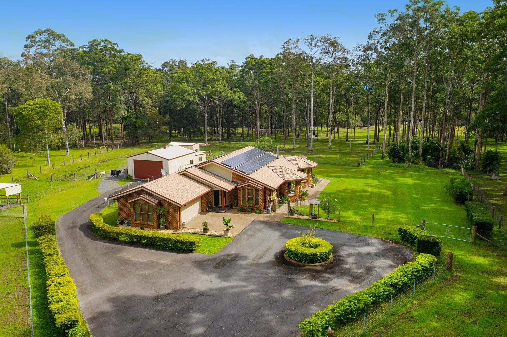 22 Belle Rio Close, Verges Creek | Property History & Address Research ...