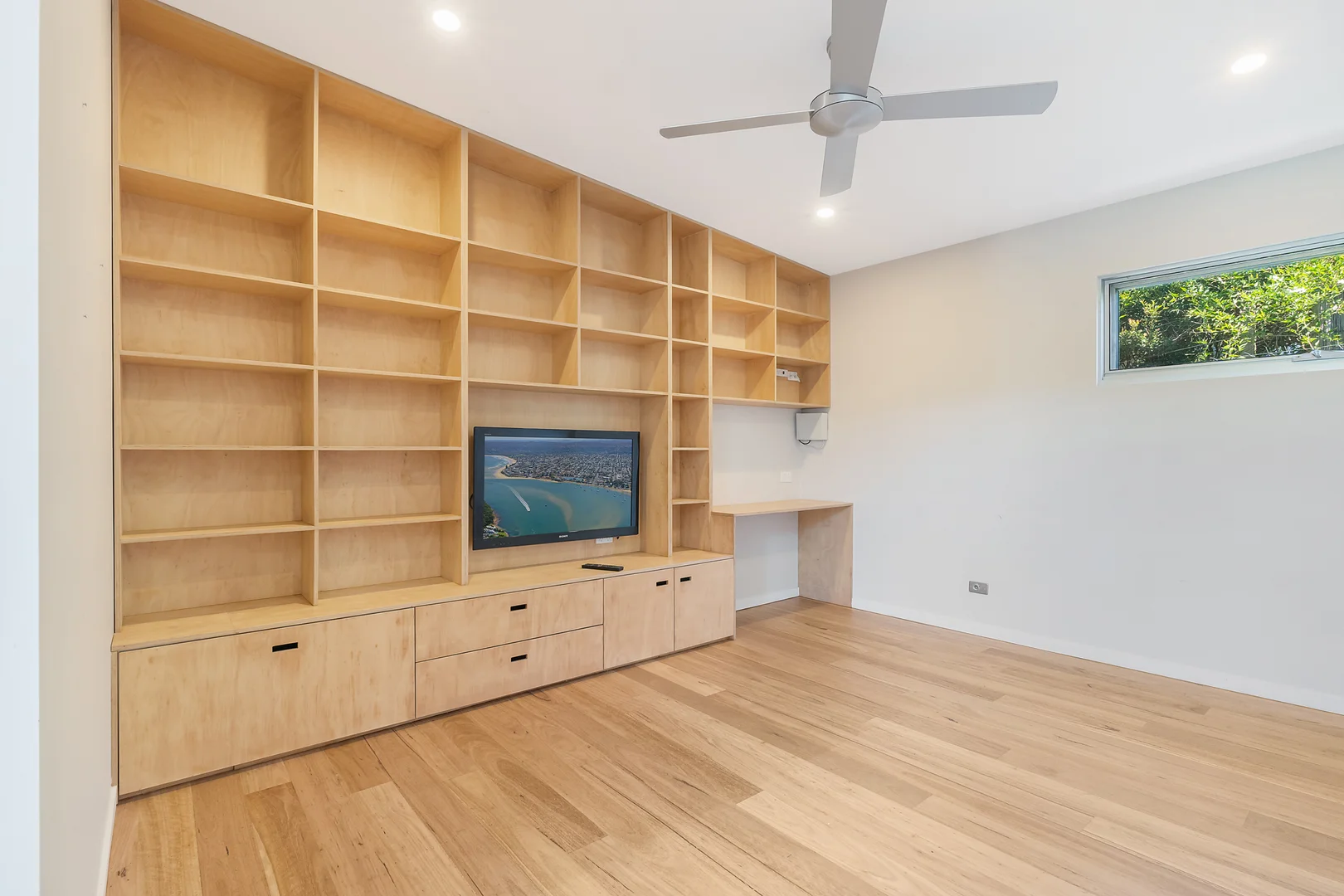 Additional image 5 of 6 Jesmond St, Redhead NSW 2290