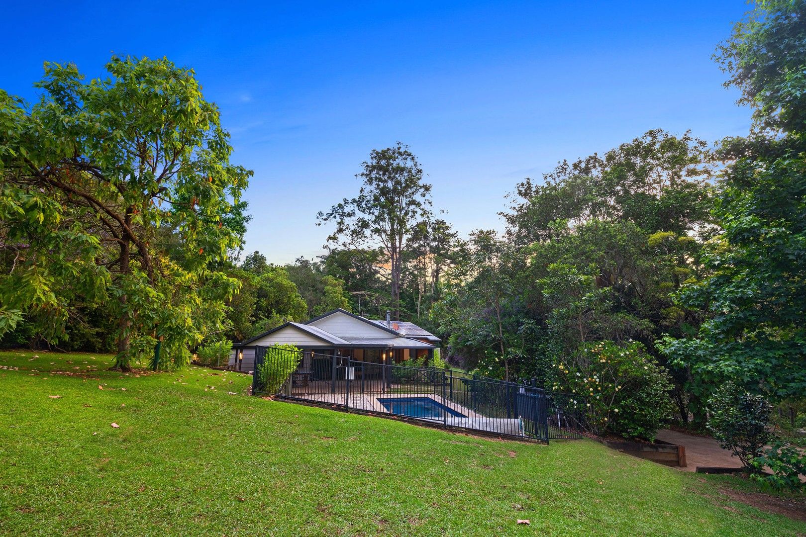 6 bedrooms Rural in 487 Glenview Road GLENVIEW QLD, 4553