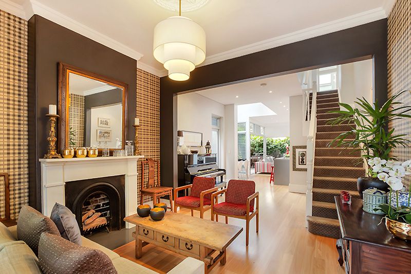 2 bedrooms House in 30 Ashmore Street ERSKINEVILLE NSW, 2043
