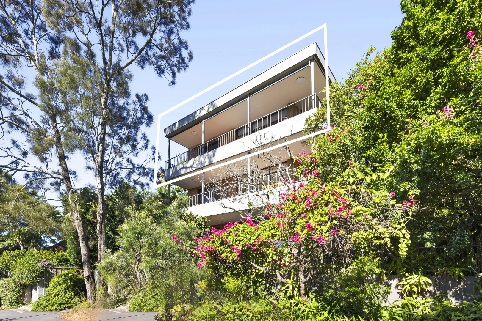 Apartment in Cremorne - View 3