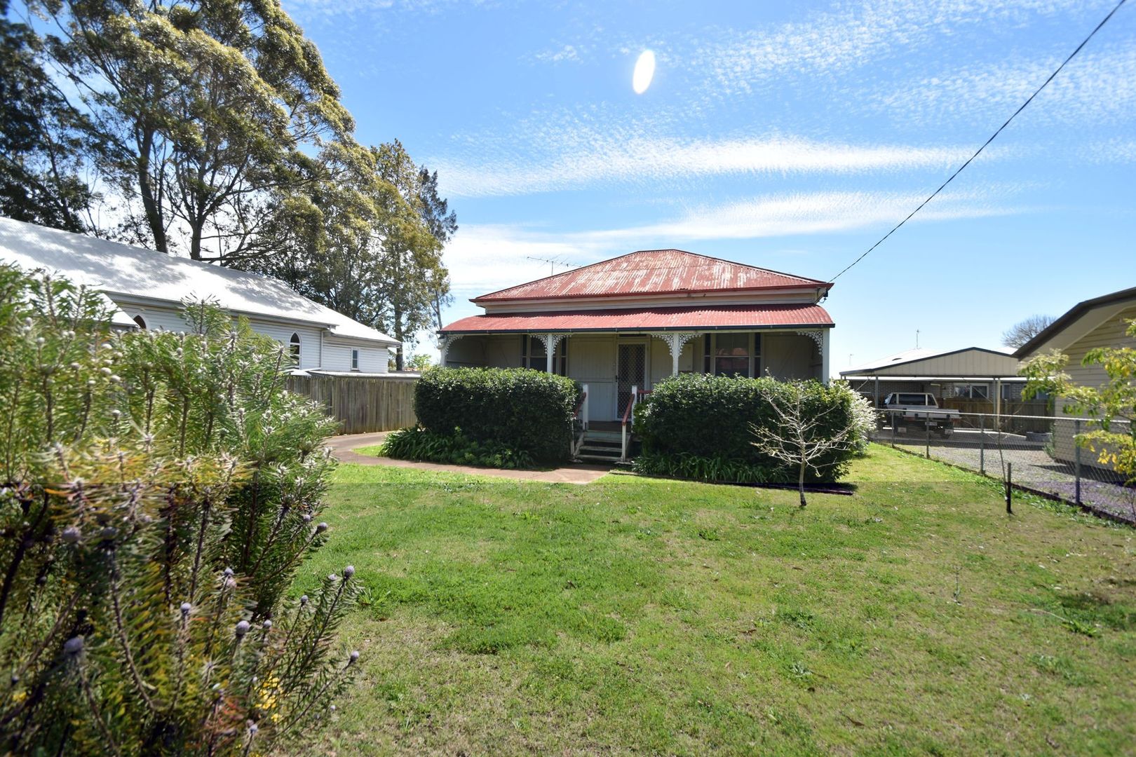 5 Warwick Street Harristown Qld 4350 House For Rent 262 288 Domain