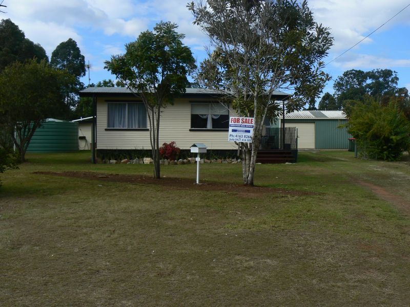 17 Morris St, Blackbutt QLD 4314, Image 0