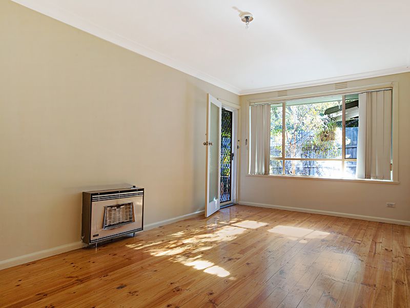2 bedrooms Apartment / Unit / Flat in 4/16 Woodvale Grove ESSENDON VIC, 3040