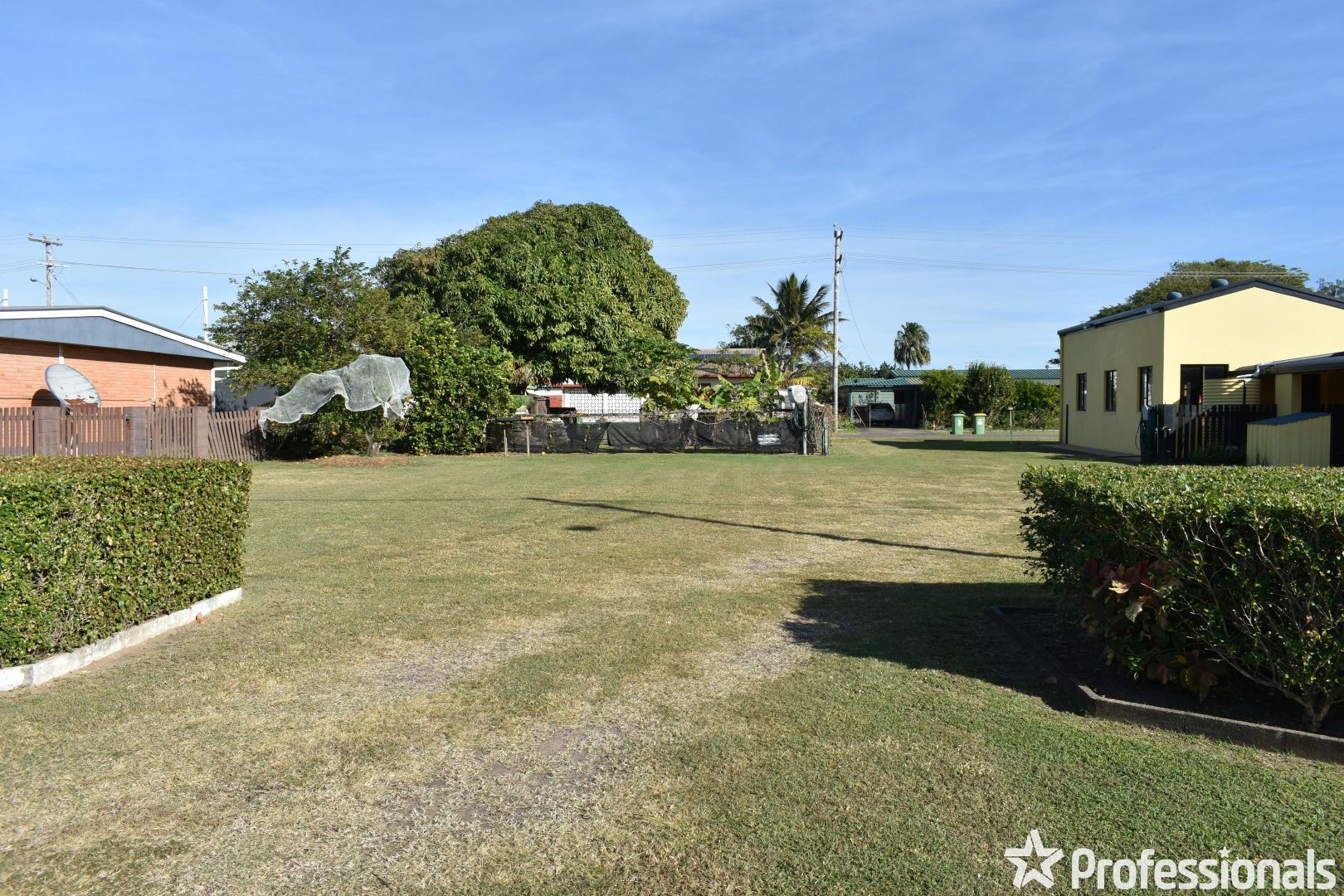 25 Owen Jenkins Drive, Sarina Beach QLD 4737, Image 1