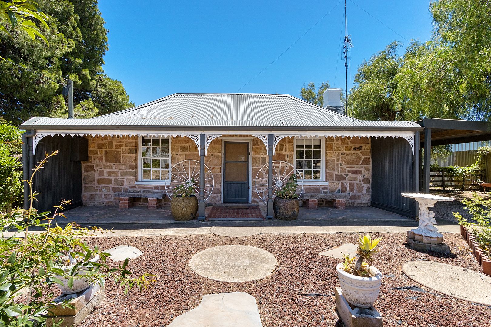 29 Kadina Road, Moonta SA 5558, Image 2