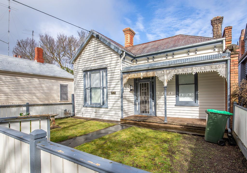 3 bedrooms House in 1305 Mair Street BALLARAT CENTRAL VIC, 3350