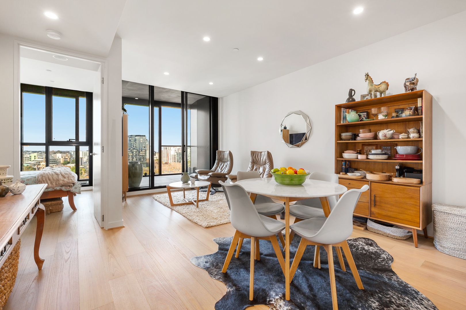 2 bedrooms Apartment / Unit / Flat in 1119/555 St Kilda Road MELBOURNE VIC, 3000