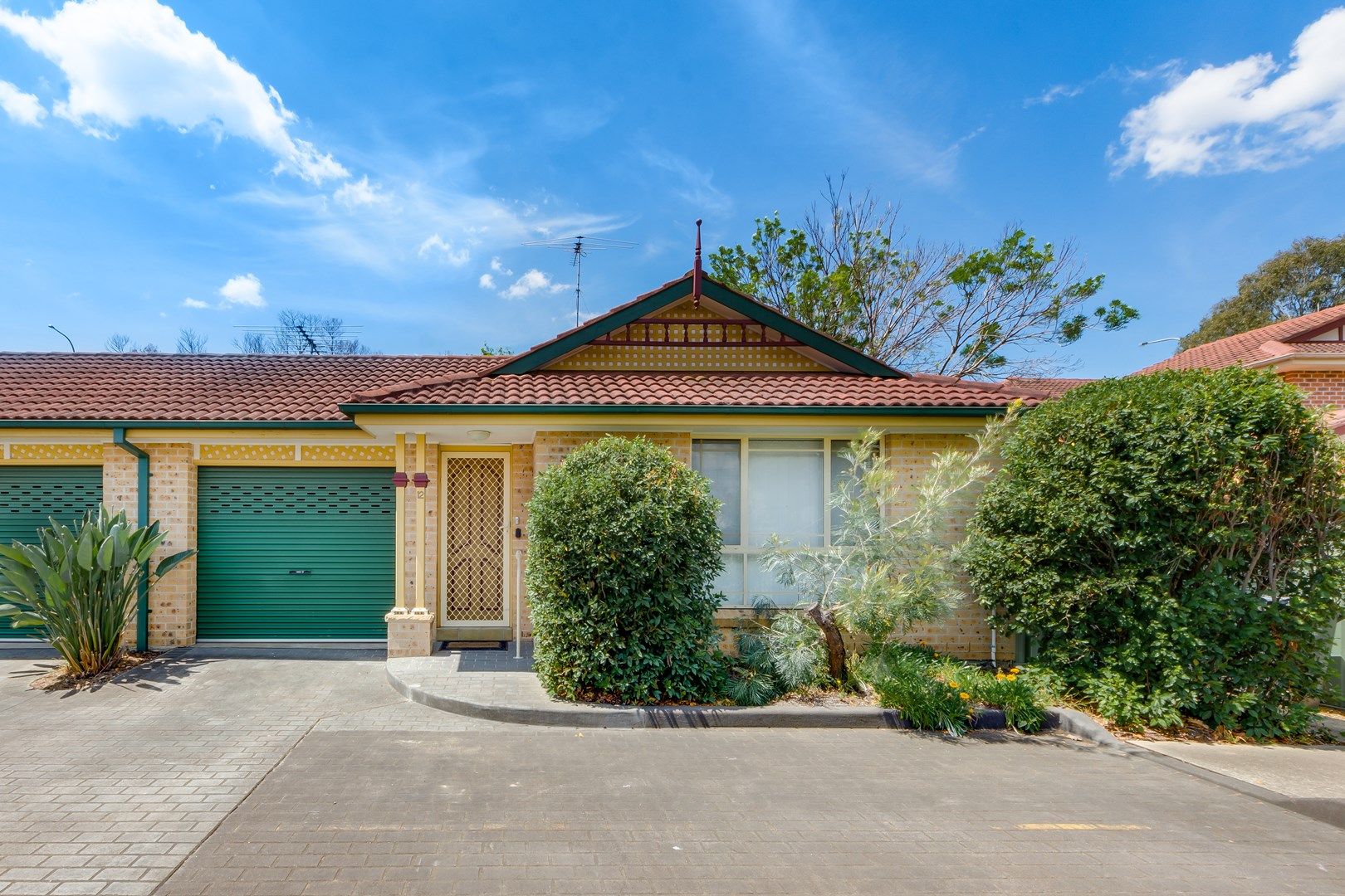 12/4-8 Gordon Avenue, Ingleburn NSW 2565, Image 0