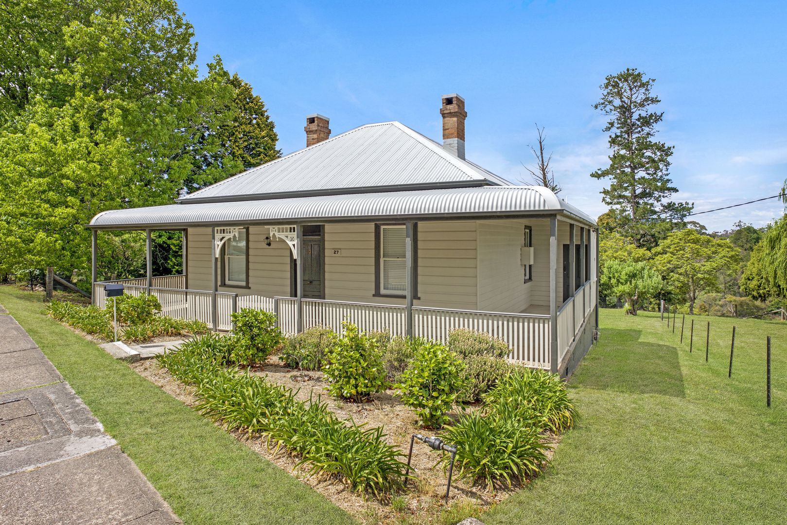 27 Honour Avenue, Lawson NSW 2783, Image 1