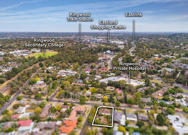 15 Federal Road, Ringwood East VIC 3135