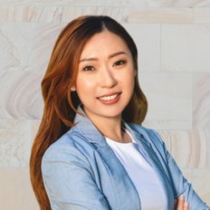 Carmen Wang, Sales representative