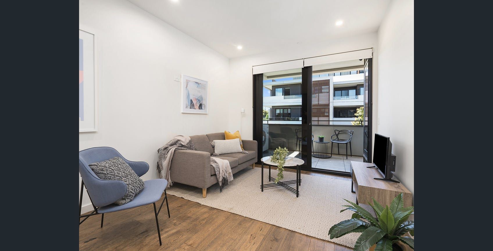 2 bedrooms Apartment / Unit / Flat in 101/1 Major Street HIGHETT VIC, 3190