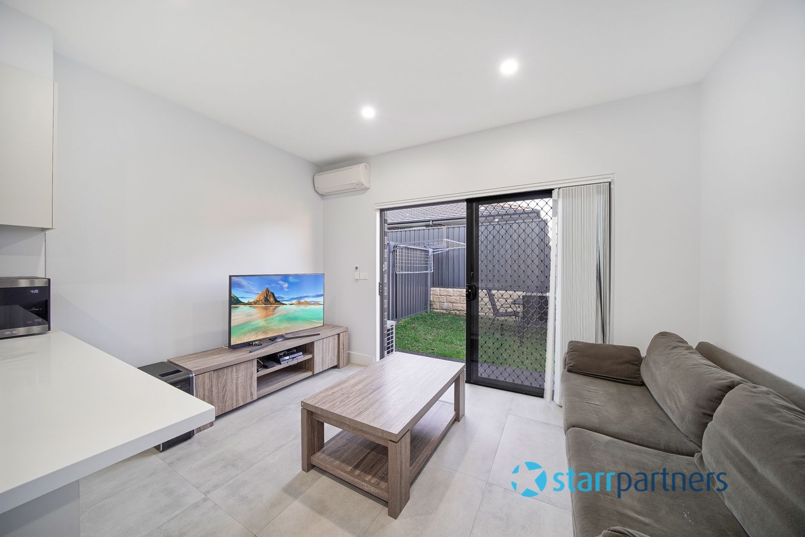 1 bedrooms House in 19b Eacott St LEPPINGTON NSW, 2179