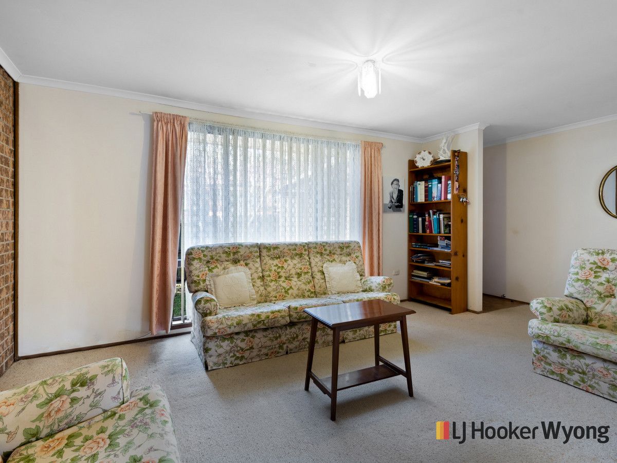 39 Stonehaven Avenue, Watanobbi NSW 2259, Image 2