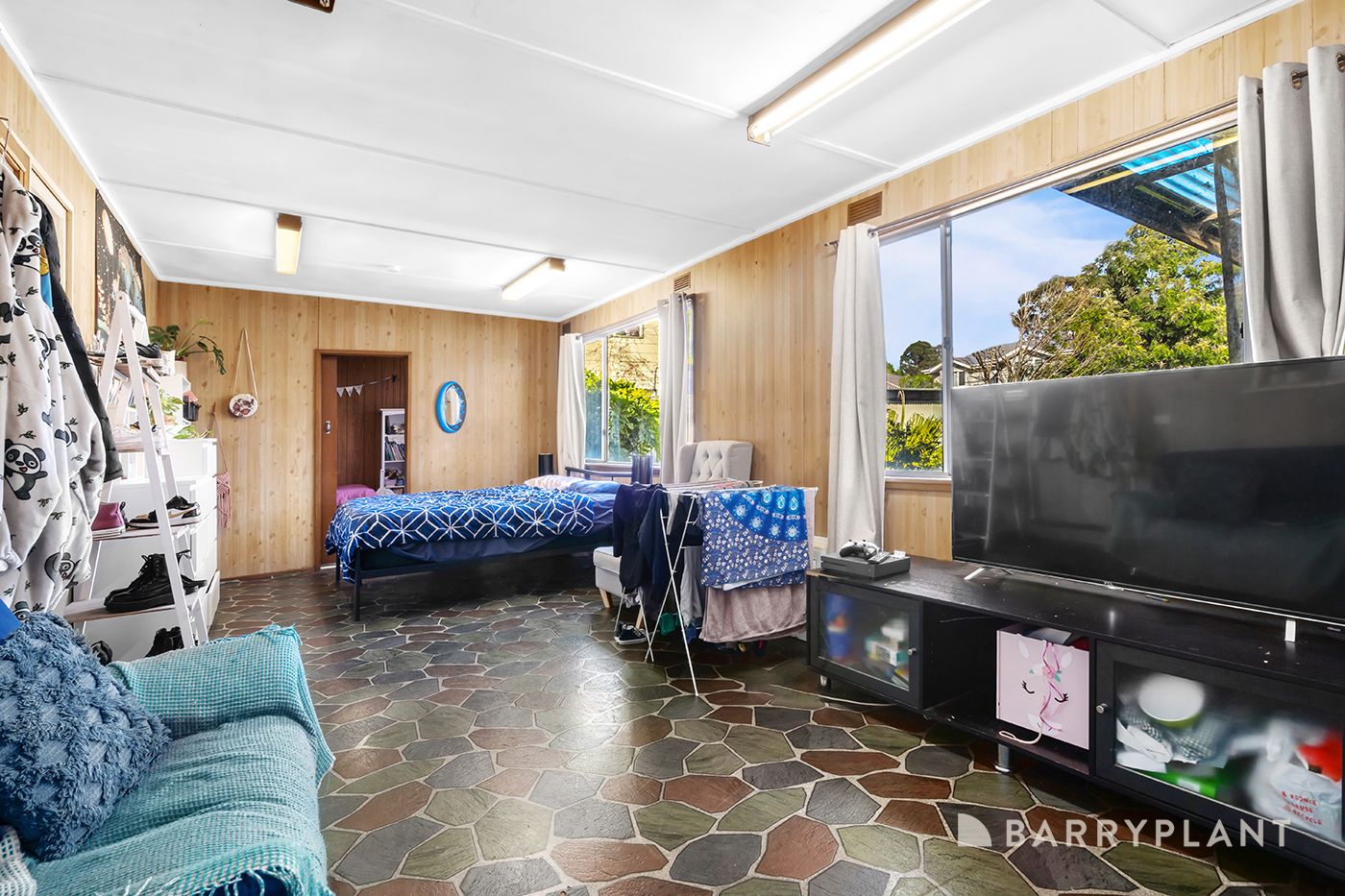 43 Warranwood Road, Warranwood VIC 3134, Image 2