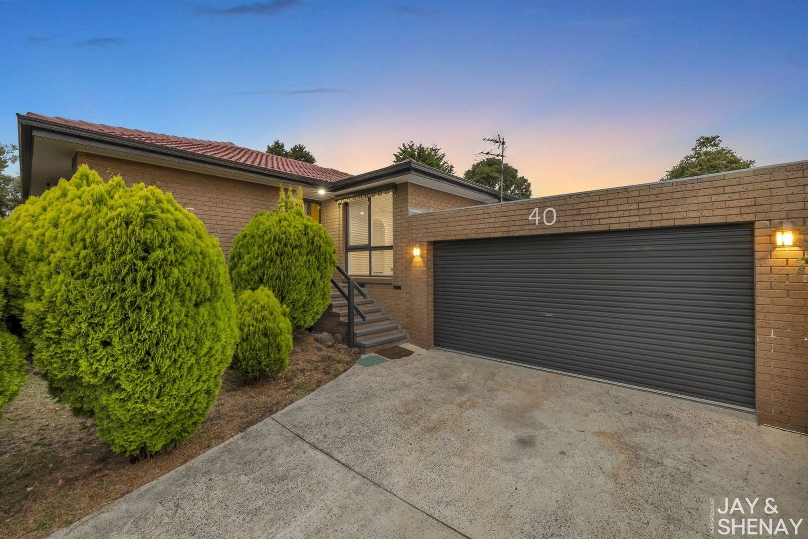 40 Sydney Parkinson Avenue, Endeavour Hills VIC 3802, Image 0