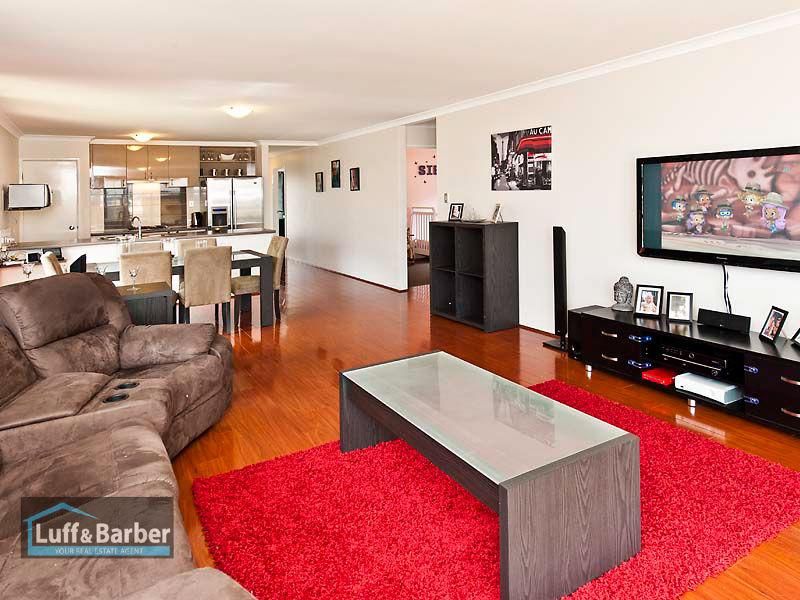 27 Camelot Street, BALDIVIS WA 6171, Image 0