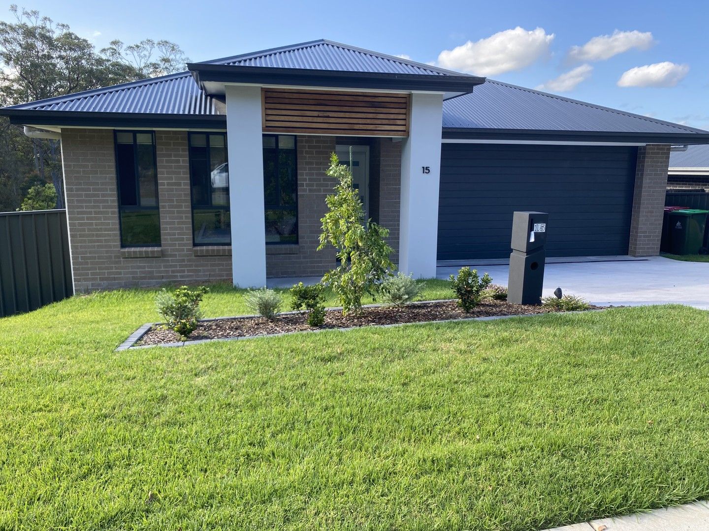 4 bedrooms House in 15 Skye Street MORISSET NSW, 2264