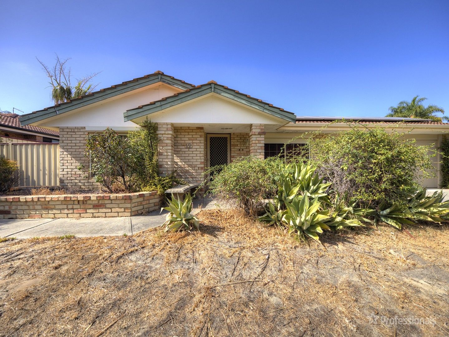 12 Summit Grove, Swan View WA 6056, Image 0