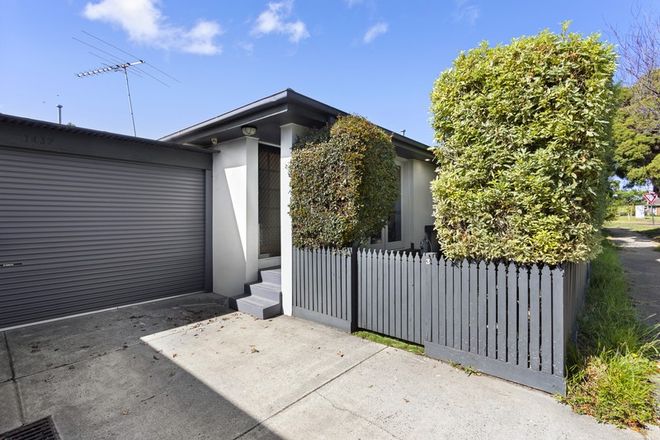 Picture of 3/1437 North Road (Facing Kennaugh Street), OAKLEIGH EAST VIC 3166