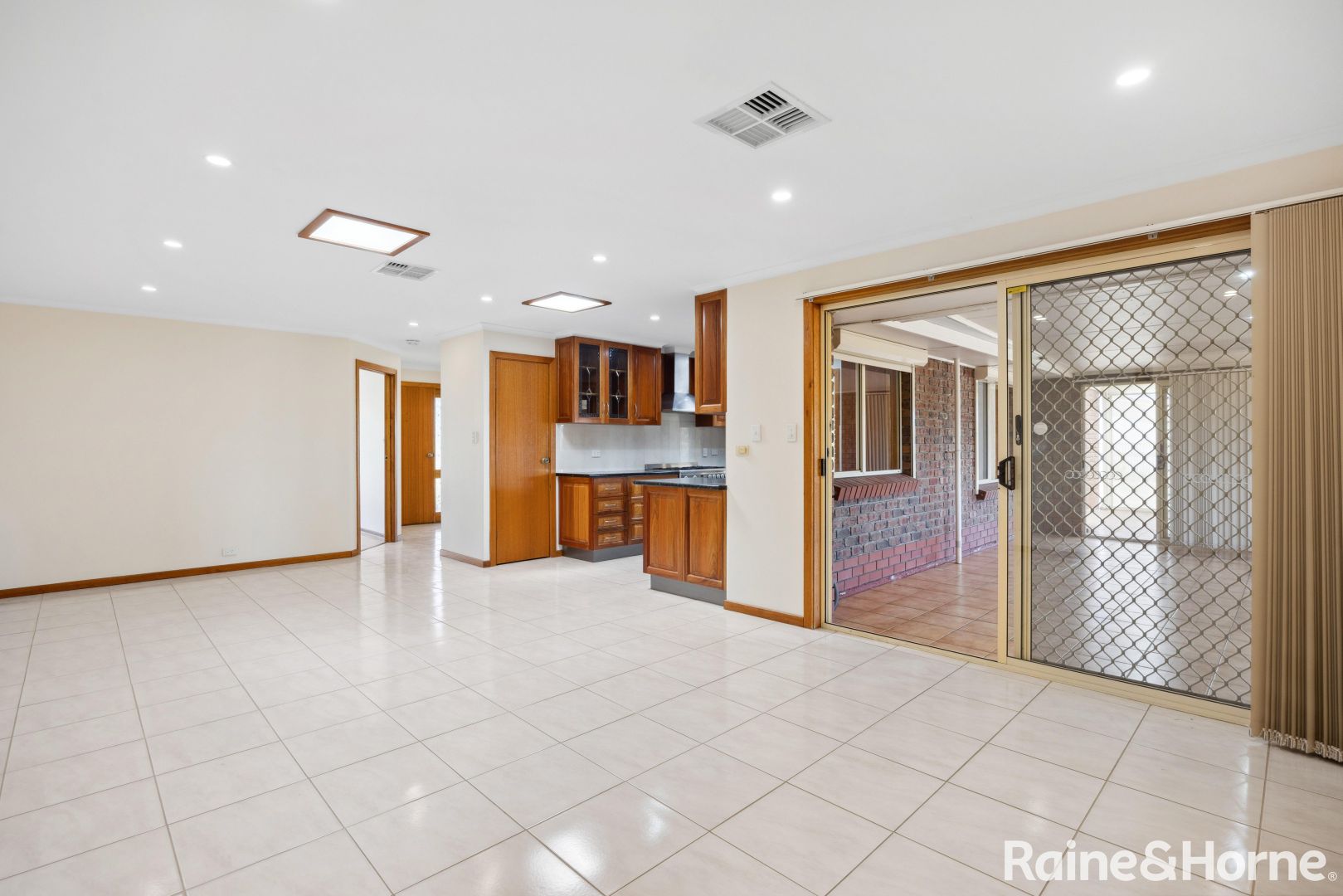 31-33 Bywaters Road, Murray Bridge SA 5253, Image 2