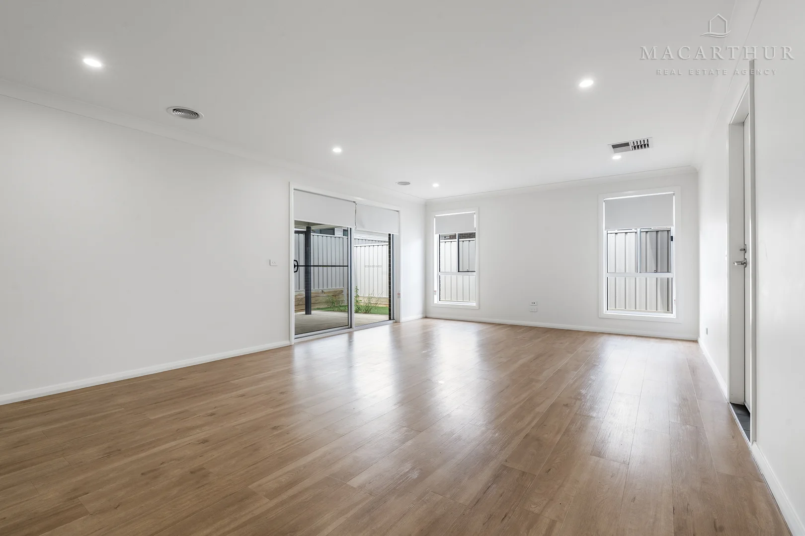 Additional image 6 of 163 Valencia Drive, Gobbagombalin NSW 2650