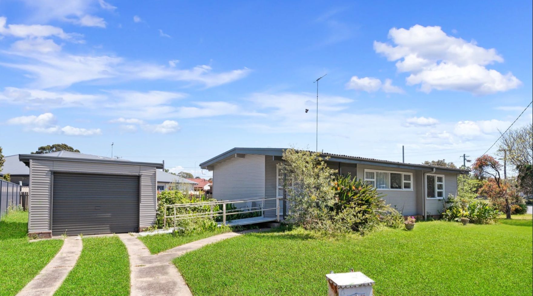 3 bedrooms House in 6 Semana Street WHALAN NSW, 2770