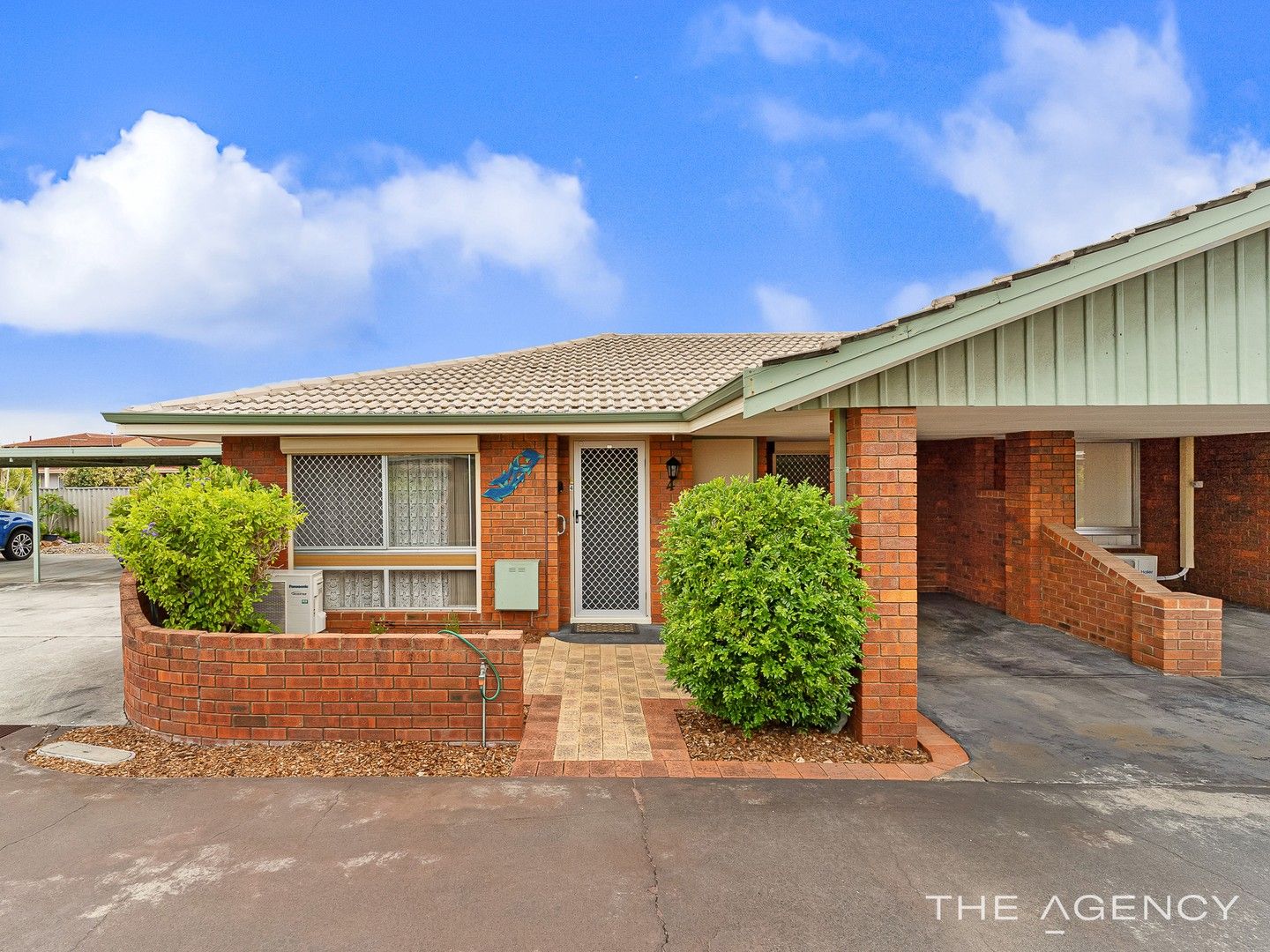 4/12 Hefron Street, Rockingham WA 6168, Image 0