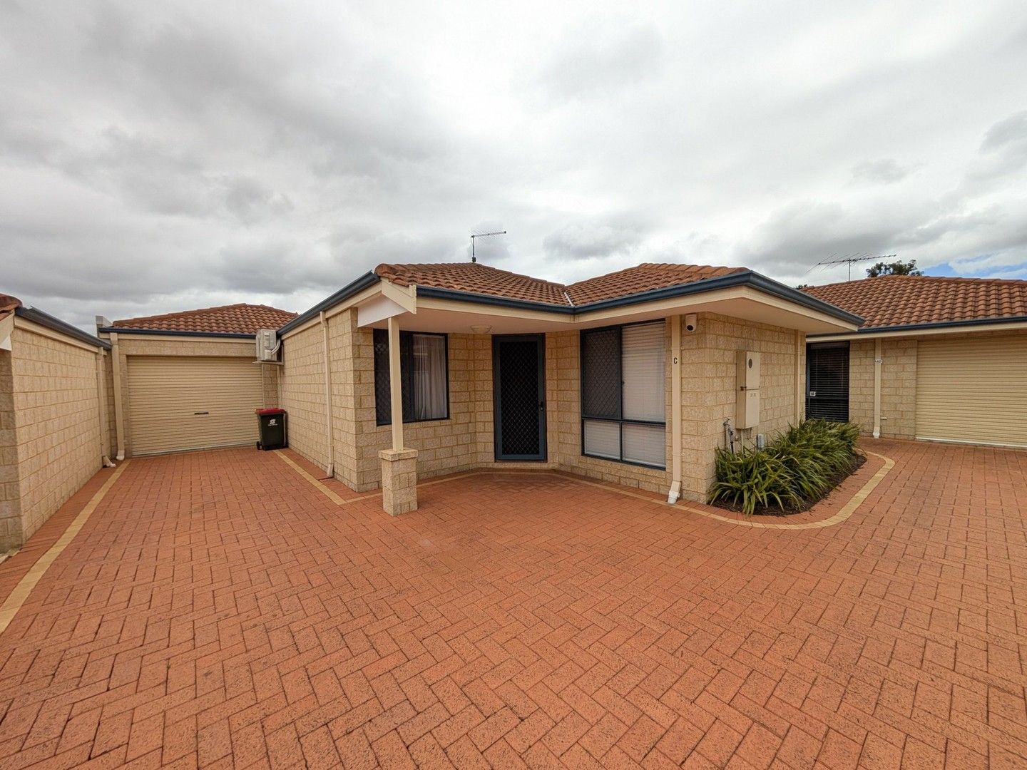 3 bedrooms House in 54C Collier Ave BALCATTA WA, 6021