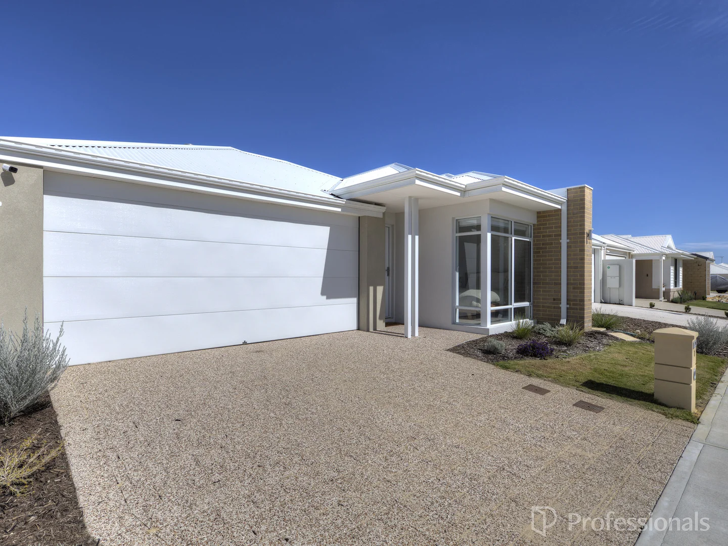 Additional image 3 of 7 Kameni Way, Alkimos WA 6038