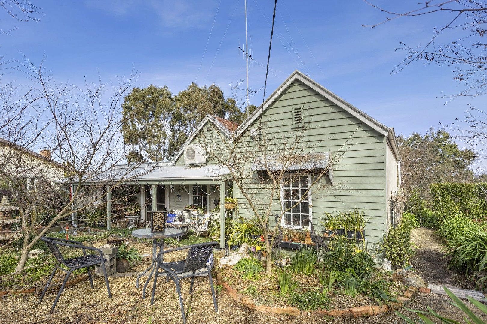 48 Leslie Street, Clunes VIC 3370, Image 2