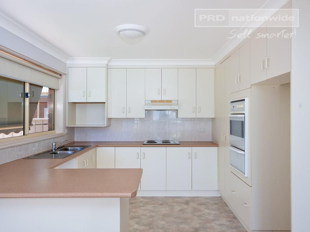 35 Bourkelands Drive, BOURKELANDS NSW 2650, Image 1