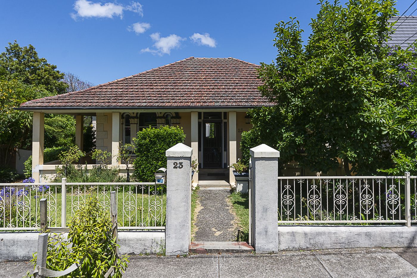 4 bedrooms House in 23 Blairgowrie Street DULWICH HILL NSW, 2203