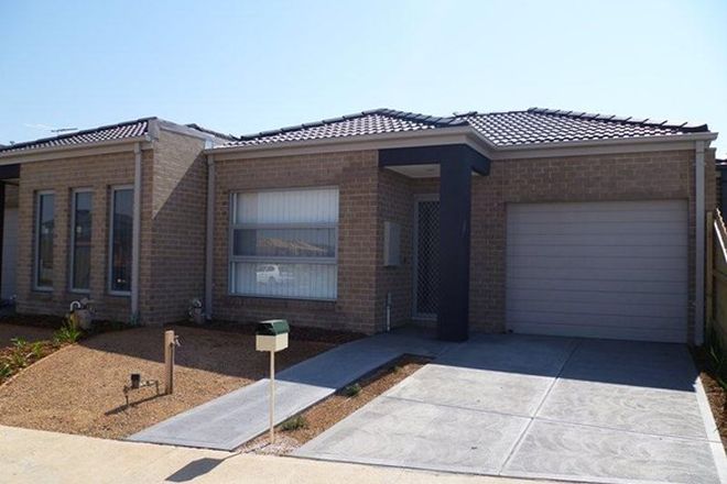 Picture of 1/36 Bridlepath Drive, TRUGANINA VIC 3029