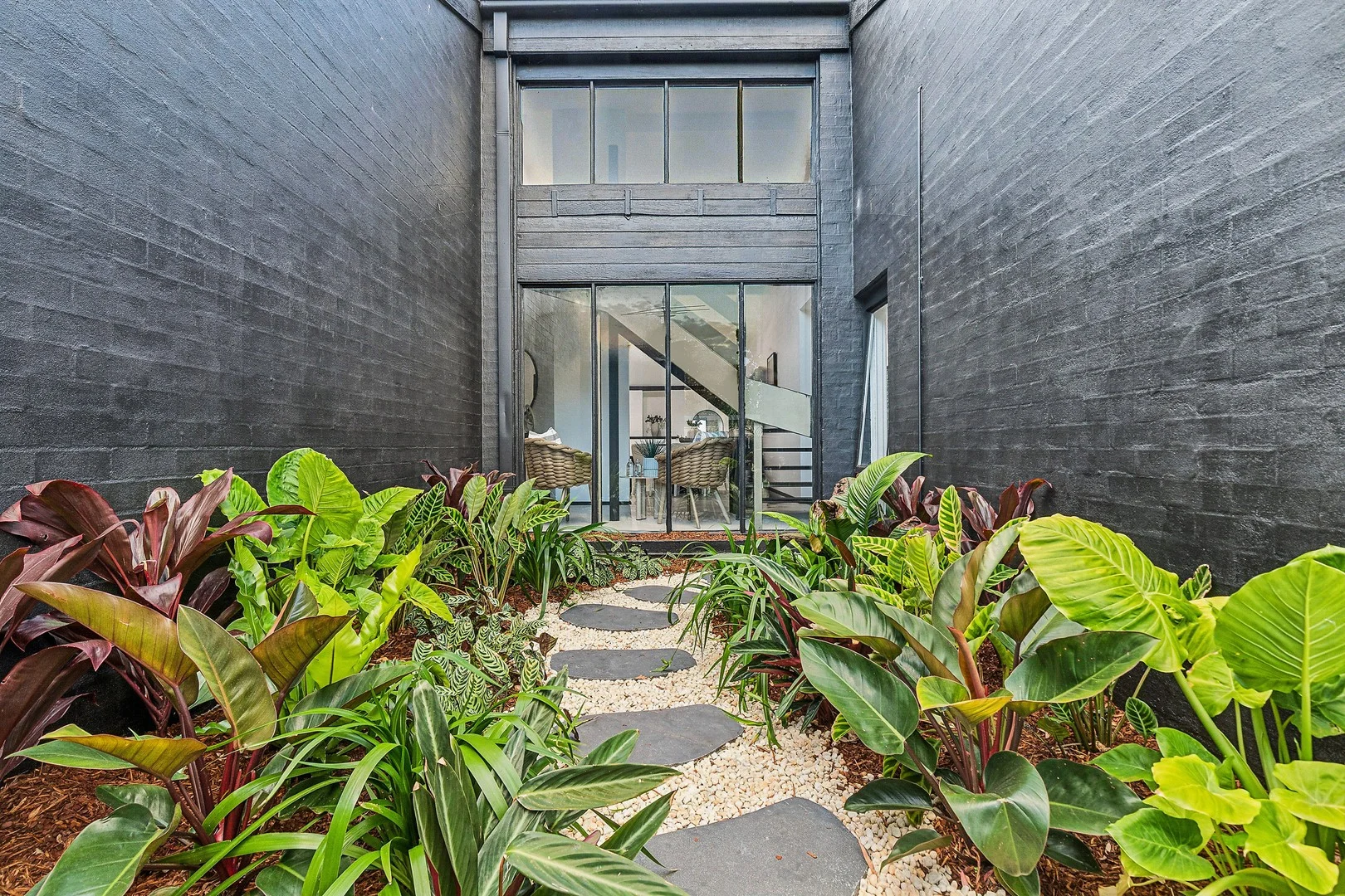 Image 19