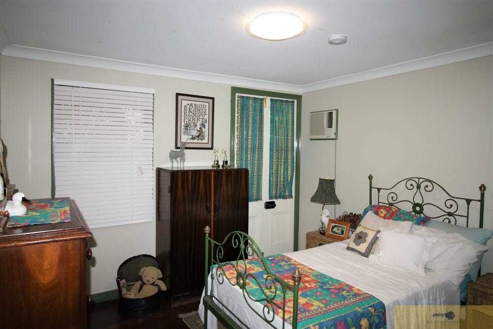 68 Hodgkinson Street, Charters Towers City QLD 4820, Image 2