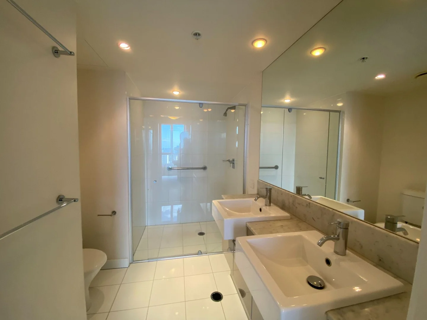 Additional image 10 of 1294/56 Scarborough St, Southport QLD 4215