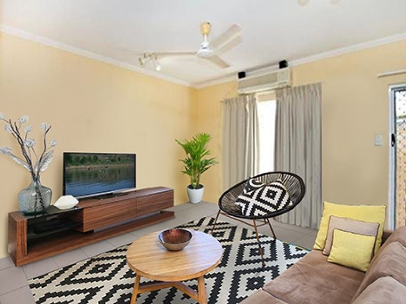 4/426 McCoombe Street, Mooroobool QLD 4870, Image 0