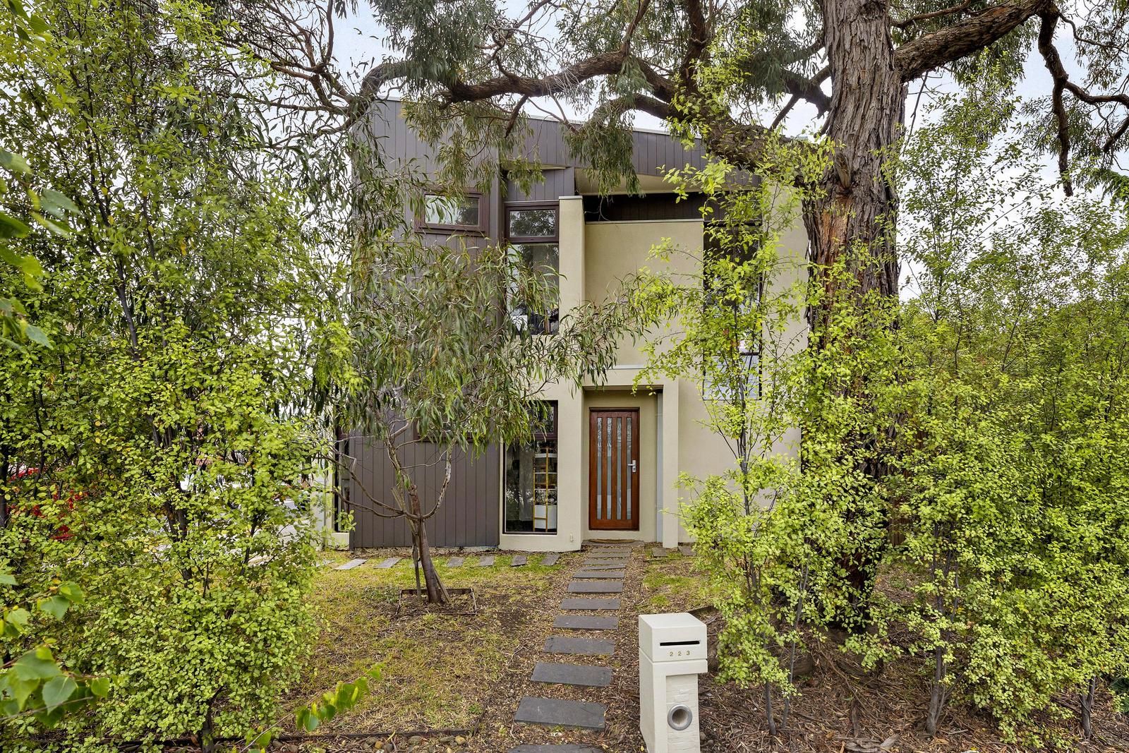 3 bedrooms Townhouse in 223 Blyth Street BRUNSWICK EAST VIC, 3057