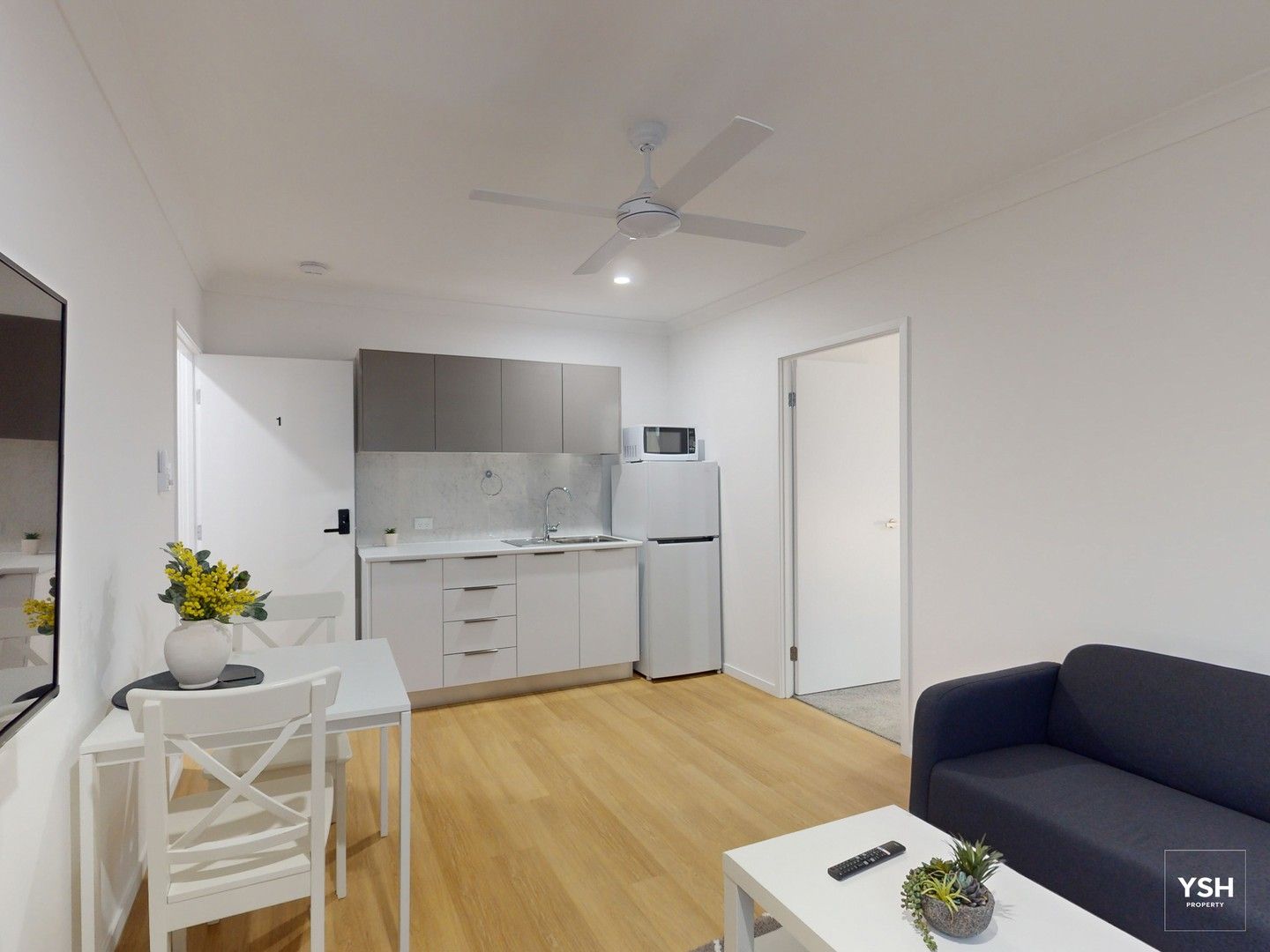 1 bedrooms Apartment / Unit / Flat in 41a Rowe Tce DARRA QLD, 4076