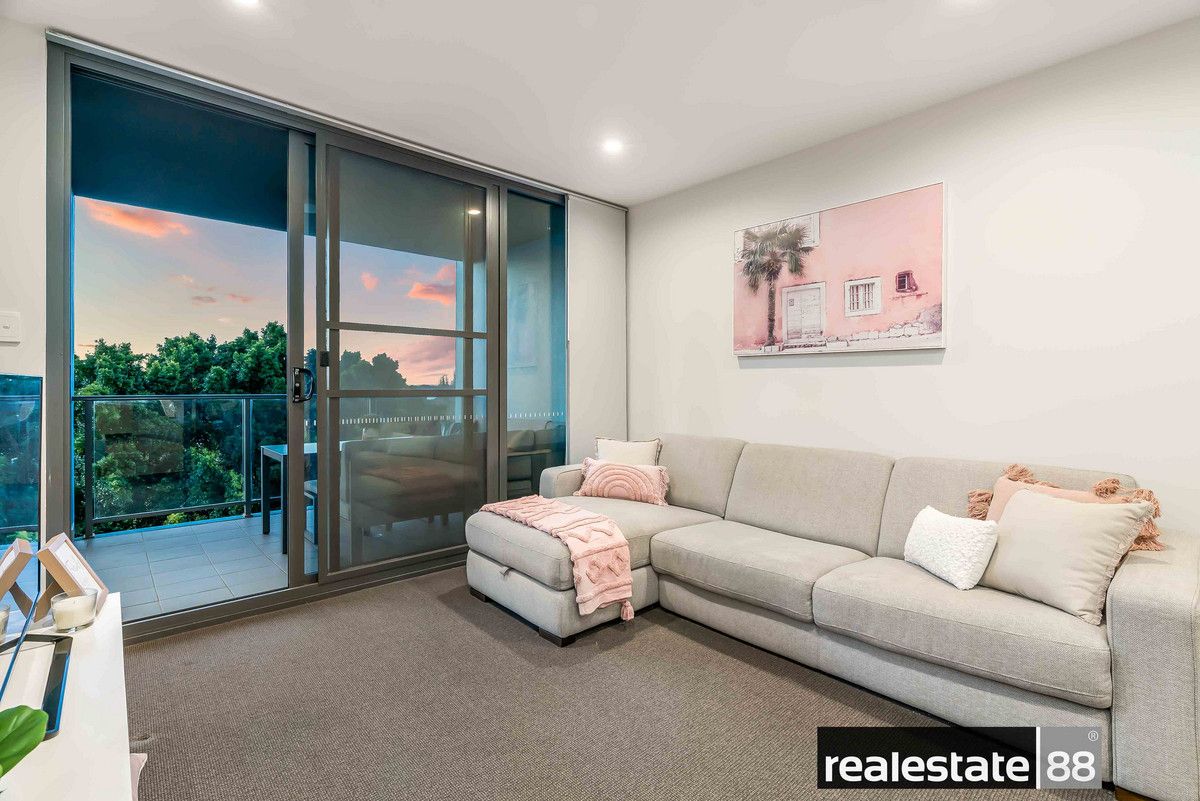 94/1 Rowe Avenue, Rivervale WA 6103, Image 2