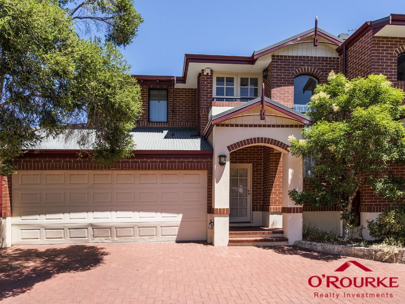 3 bedrooms Townhouse in 45a Langley Crescent INNALOO WA, 6018