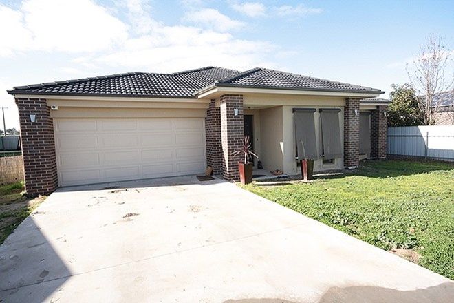 Picture of 6 Hindmarsh Court, NHILL VIC 3418