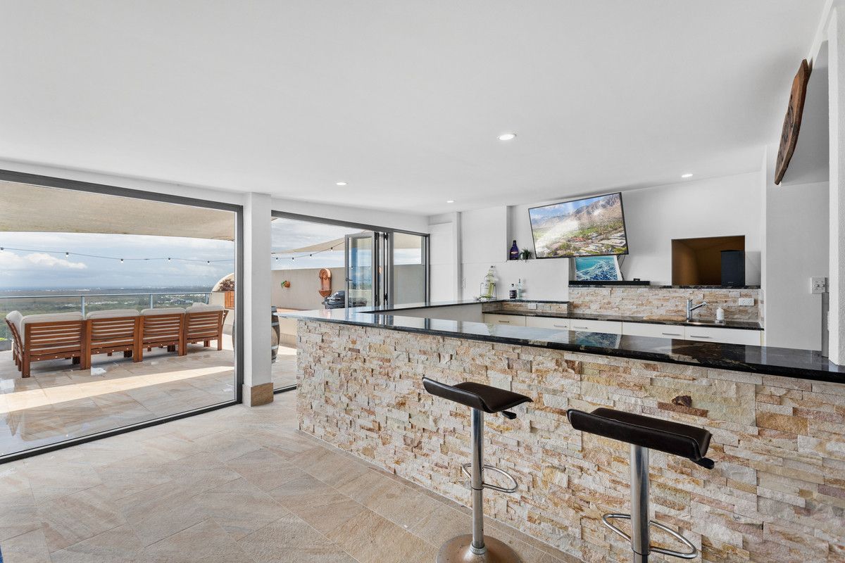 4 bedrooms Apartment / Unit / Flat in 1/143 Burnett Street BUDERIM QLD, 4556
