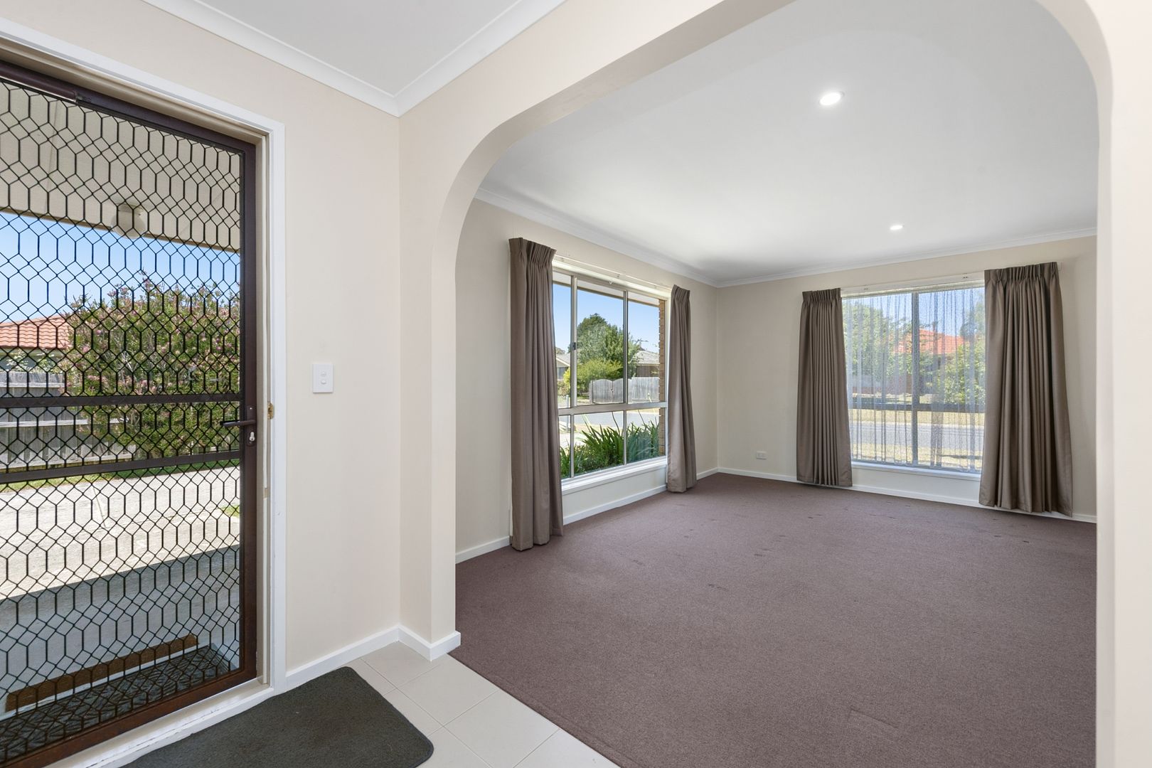 2/2 Langham Road, Wendouree VIC 3355, Image 1