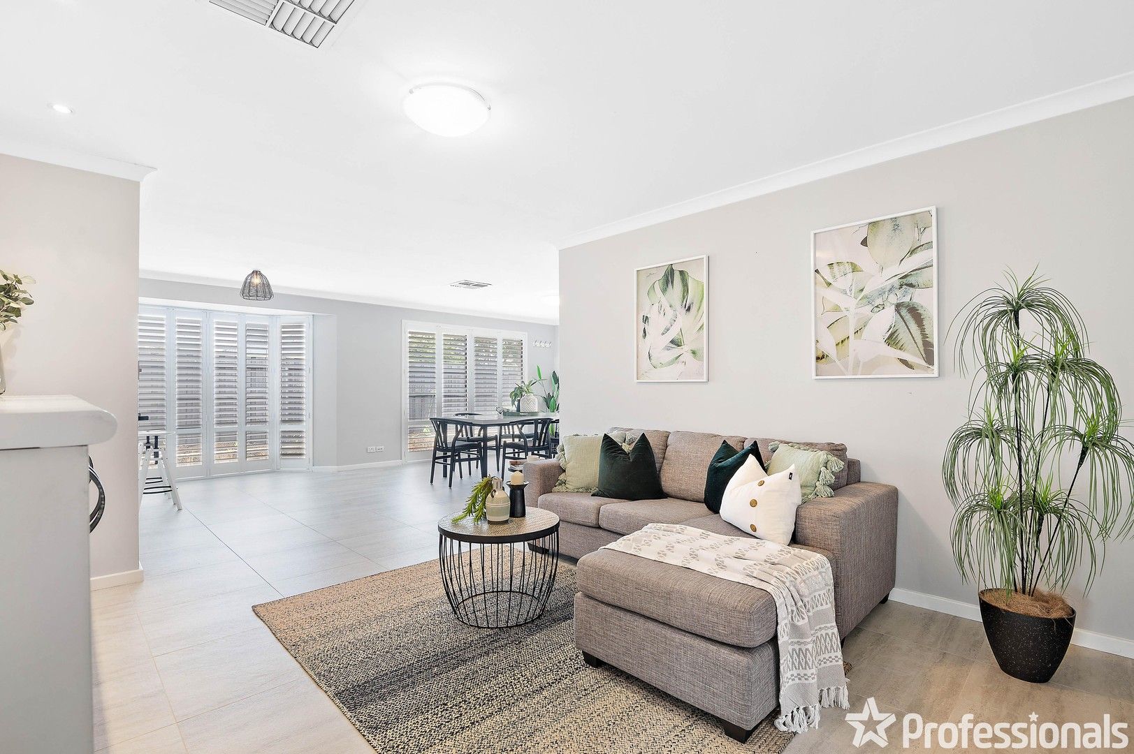 12 Baluchi Way, Henley Brook WA 6055, Image 0