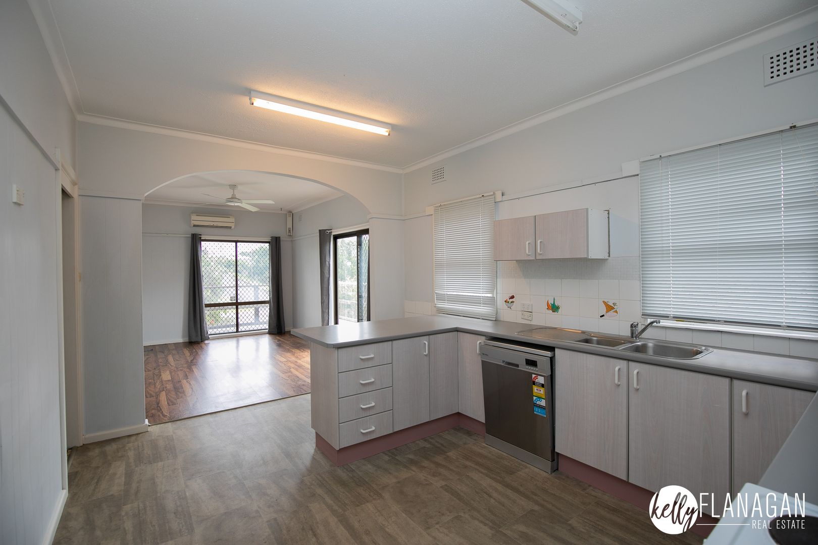 27 Broughton Street, West Kempsey NSW 2440, Image 2