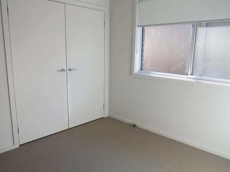 Additional image 6 of 5 Rosecomb Rd, Spring Farm NSW 2570