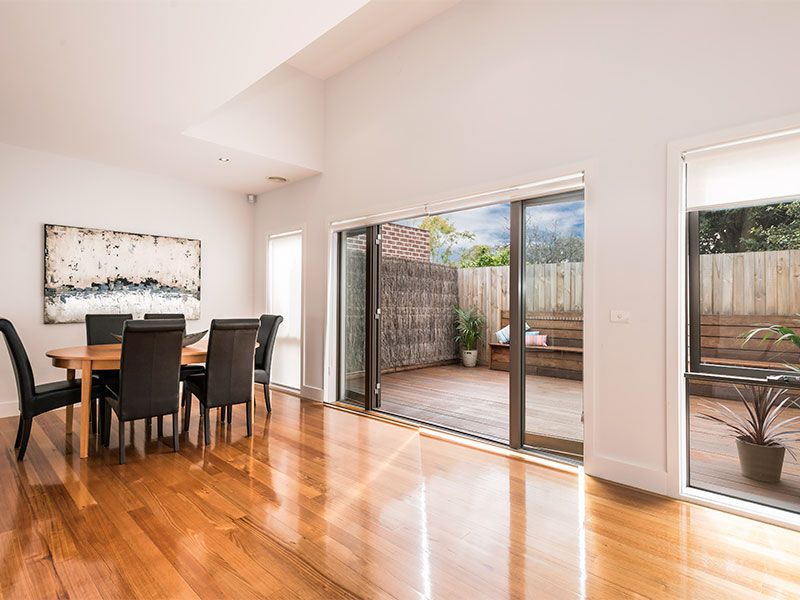 2/3 Bronte Court, Hampton VIC 3188, Image 1